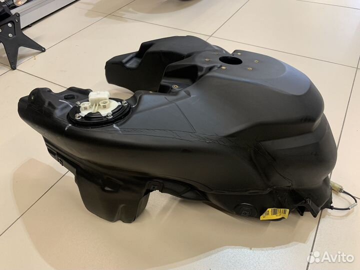 Бензобак Ducati Multistrada 1200 2016