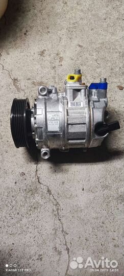 Компрессор кондиционера VAG