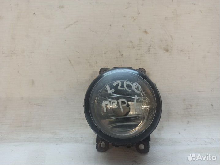 Противотуманная фара передняя левая Mitsubishi