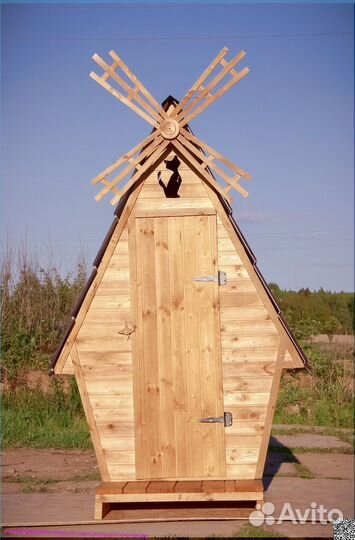 Уличный туалет с установкой