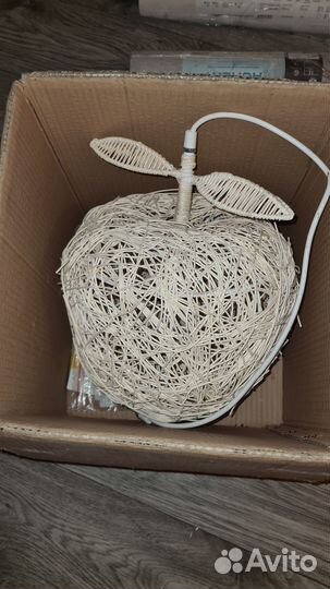 Люстра из ротанга