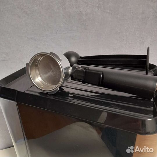 Кофеварка рожковая polaris