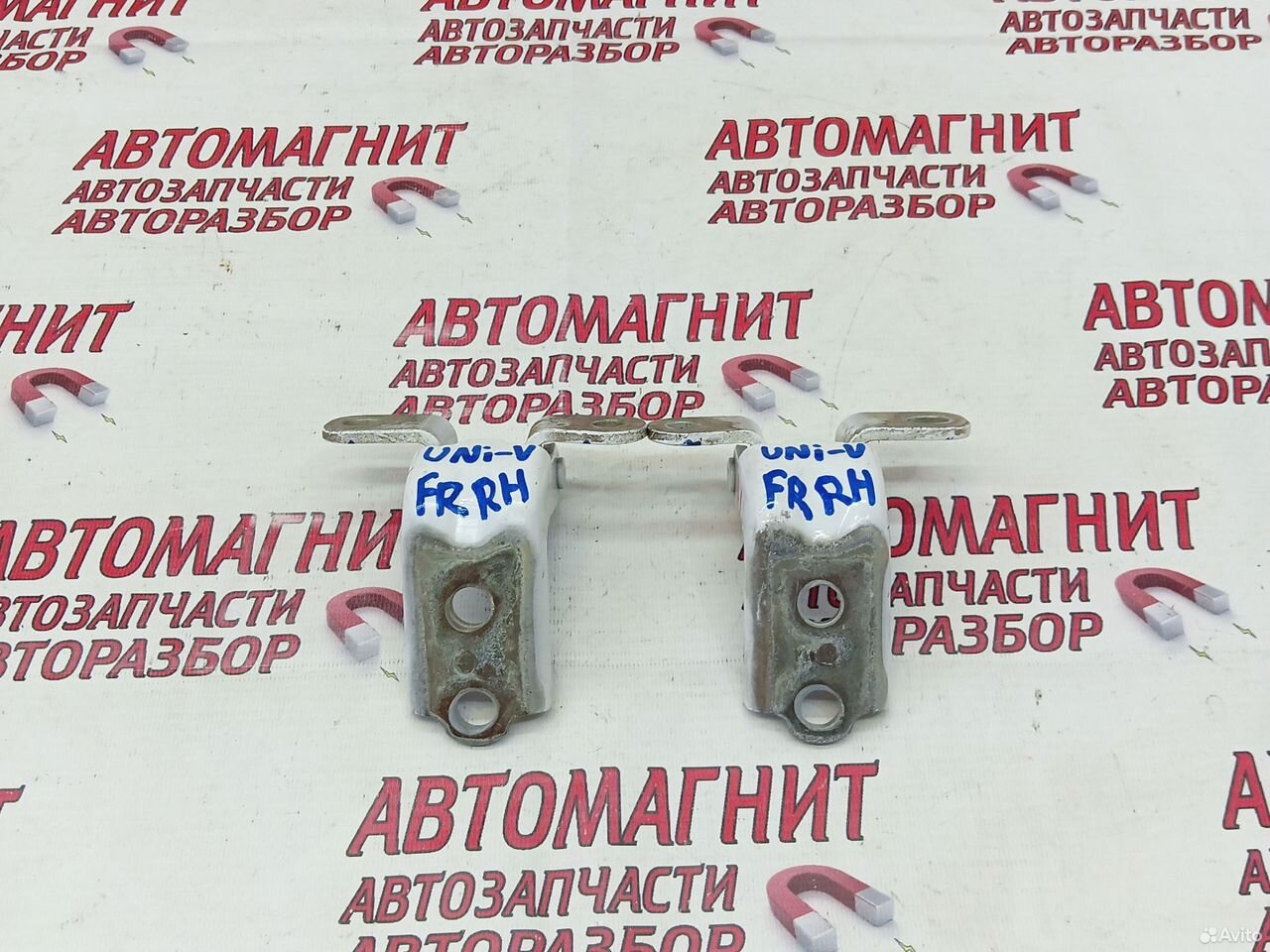 Петля двери передней правой Changan Uni-V