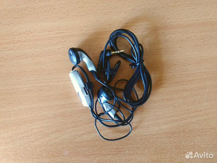 Телефонная гарнитура jack 2,5мм (новая)