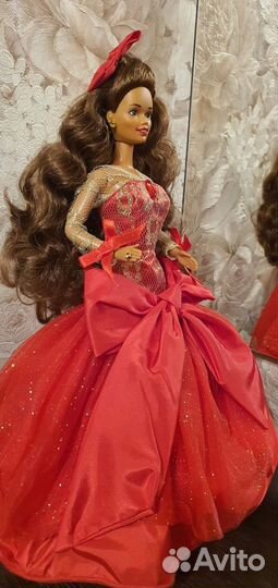 Аутфит от Barbie Radiant in Red African 1992