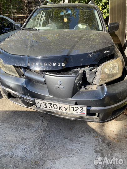 Продаю мицубиши Аутлендер1