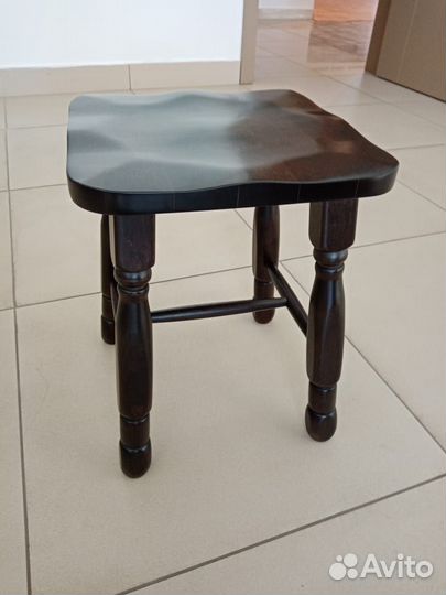 Стулья и табуретки