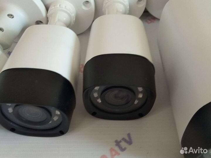 Комплект видеонаблюдения 21 Камера регистратор Dah