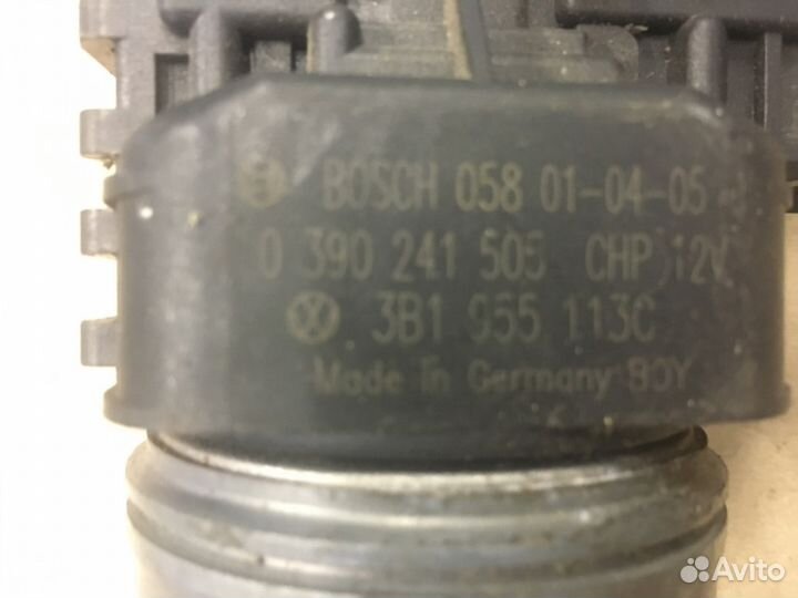 Мотор переднего стеклоочистителя VW/audi 01)