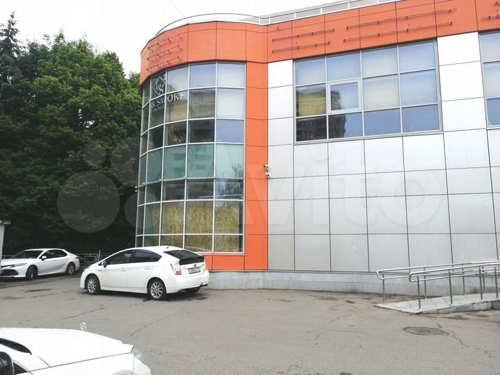 Сдам торговое помещение, 97 м²