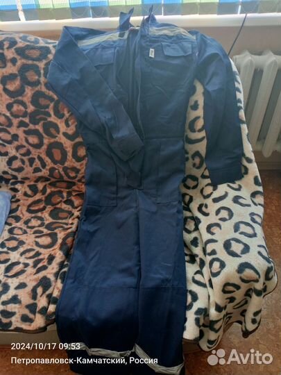 Продам комбинезон мужской новый