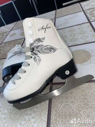 Коньки детские