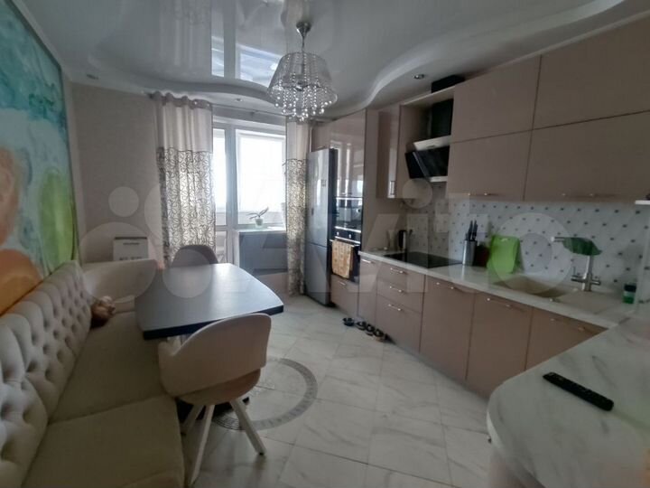 2-к. квартира, 66,3 м², 2/17 эт.