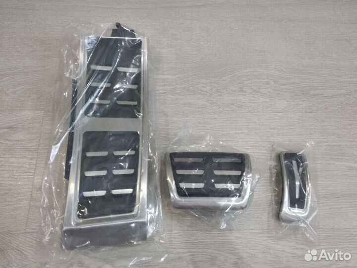 Накладки на педали для Ауди А8 D4(2010-2017)