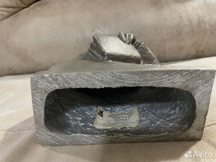 Бюст Ленина