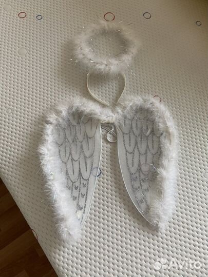 Крылья ангела белые