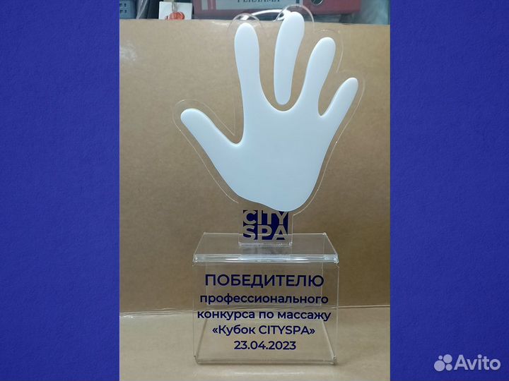 Уф печать на пластике стекле фанере