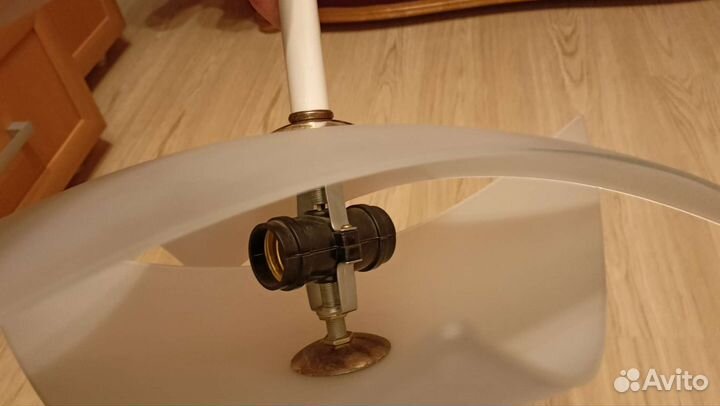 Люстра потолочная бу