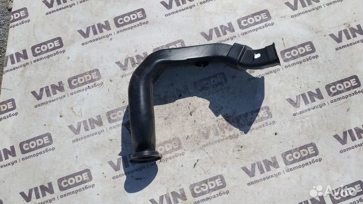 Воздуховод отопителя правый Renault Duster 4x4