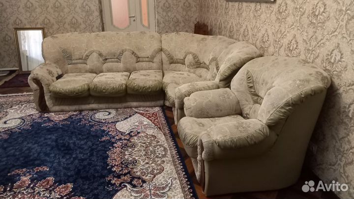 Угловой диван бу