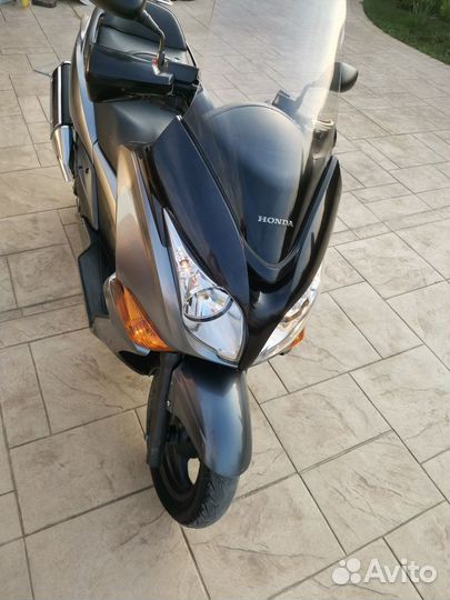 Honda silver wing 600