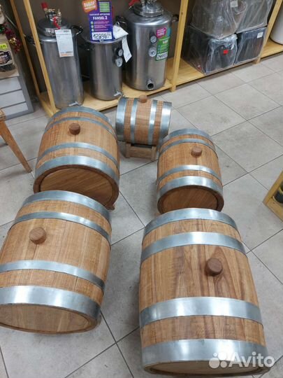 Бочка деревянная под алкоголь