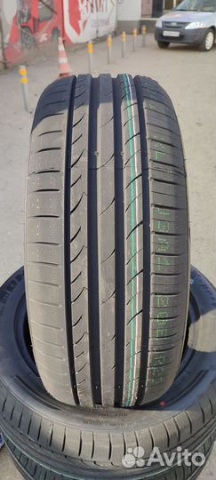 Tracmax X-Privilo TX3 225/50 R17