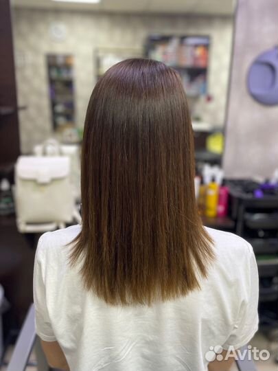 Кератиновое выпрямление волос