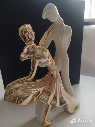 Статуэтка lefard 