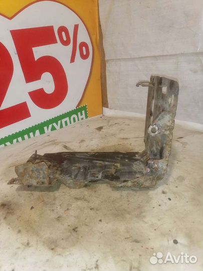 Подставка под аккумулятор renault clio