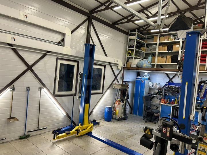 Автосервис, 64 м²