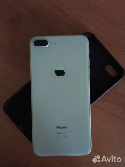 iPhone 8 Plus, 64 ГБ