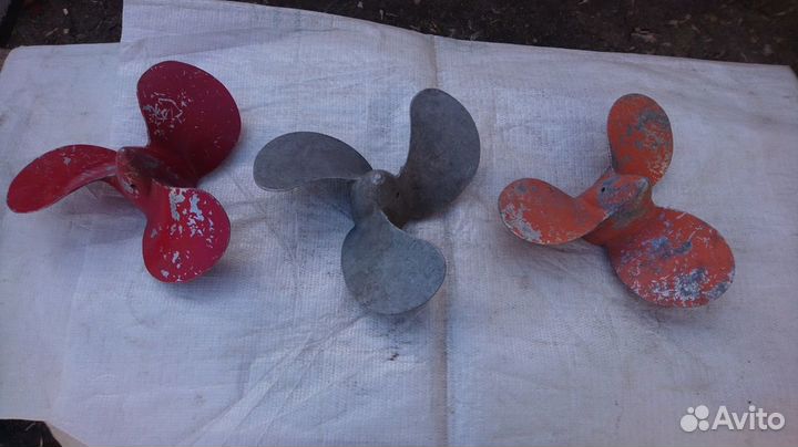 Винты и запчасти для лодочного мотора Вихрь