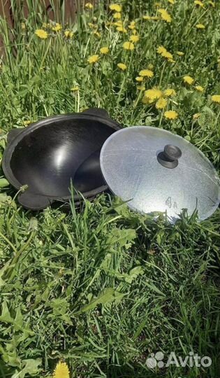 Казан чyгунный 4л+спeции