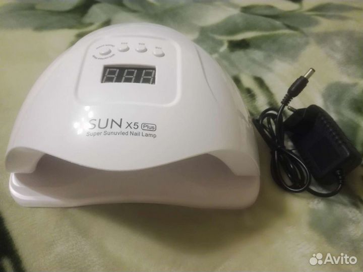 Лампа для ногтей