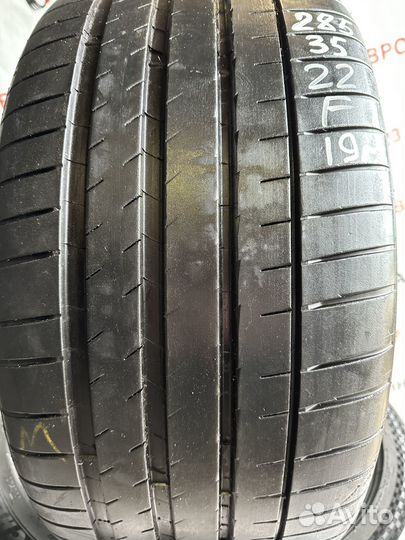 Michelin Pilot Sport 4 S 285/35 R22 и 315/30 R22 106Y