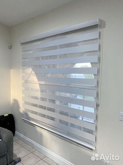 Жалюзи и рулонные шторы на окна