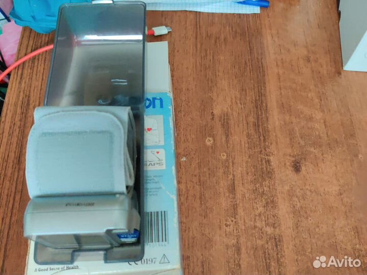 Тонометр автоматический на запястье