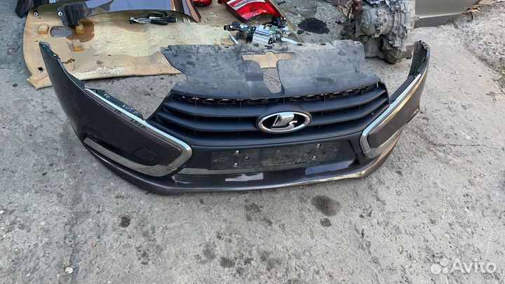 Передний бампер LADA vesta