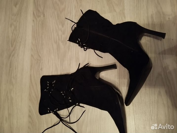 Сапоги женские