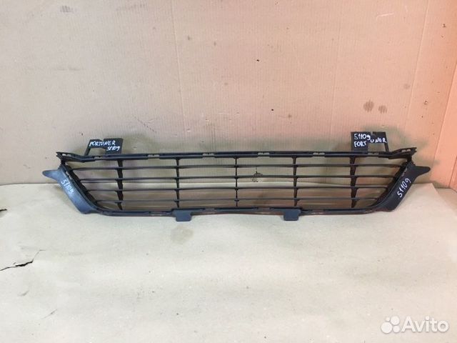 Решетка бампера передняя Toyota Fortuner 2 160