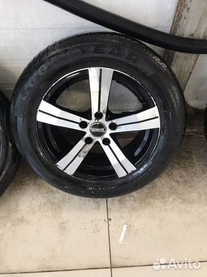 Nokian Tyres All Weather+ 205/60 R16