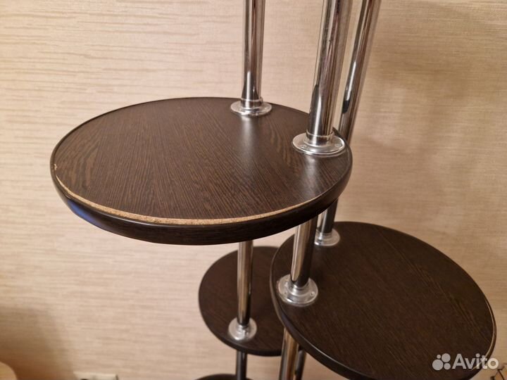 Подставка (стойка) под цветы