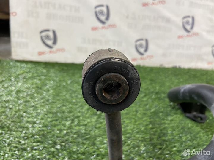 Стабилизатор передний Dodge Nitro 2011