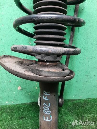 Стойка амортизатора передняя правая Peugeot 3008