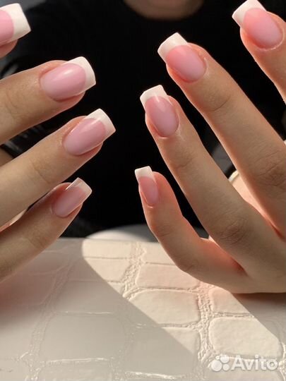 Маникюр на дому