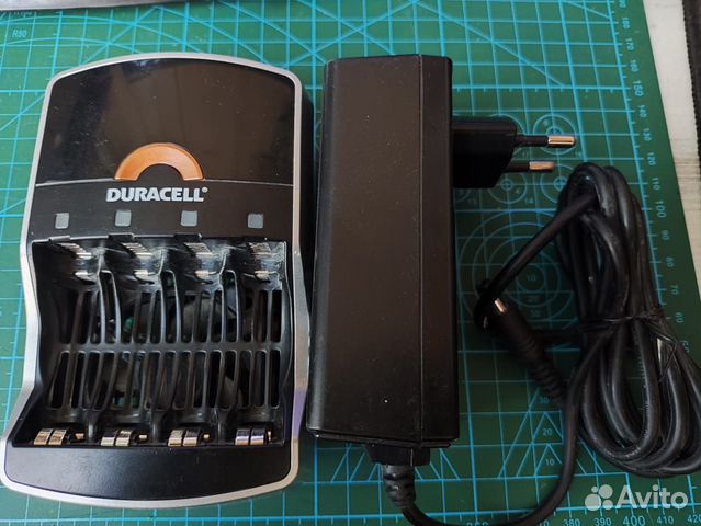 Зарядное устройство Duracell