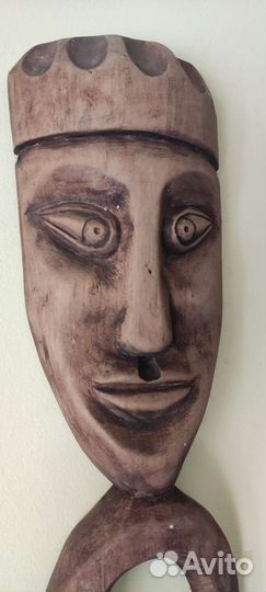 Панно из дерева. Философия религии