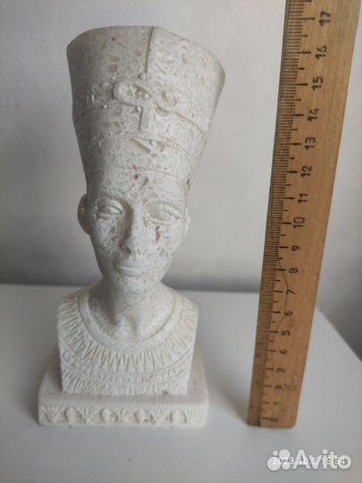 Статуэтка кошка девушка из Египта