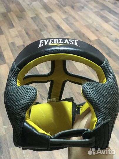 Боксерский шлем everlast